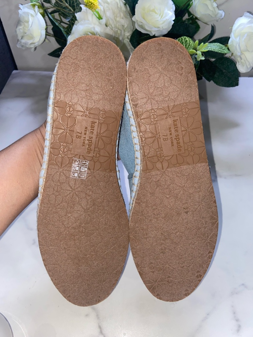 kate spade Light Blue Denim Espadrille Slip-Ons with Embroidered Logo Size 7B - Picture 9 of 15